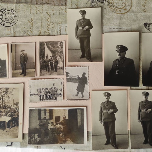 Old photos "A Different Greece" military 1935-1960, like new, pack of 12