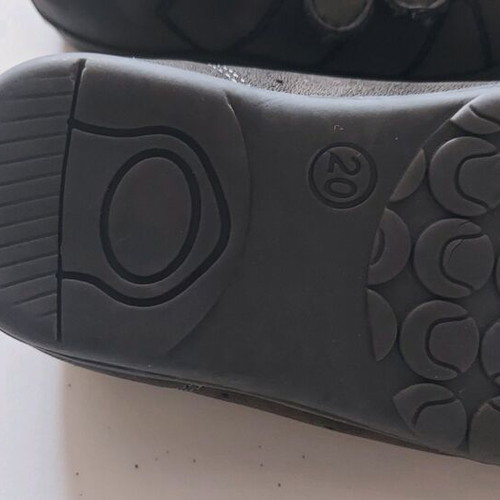 Children's shoes used, good condition