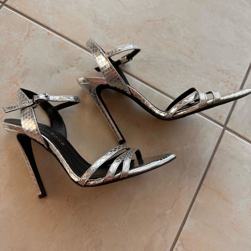 Glamazons silver sandals new, size 36, 10cm heel