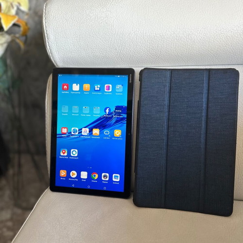 Huawei MediaPad M5 Lite 10.1" таблет като нов, WiFi, 3GB/32GB, сив