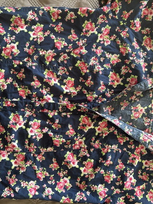 Women's floral shirt like new, size L 40 12, multicolor