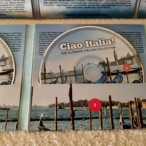 Pack of 8 CDs Ciao Italia and Eros Ramazzoti like new, unused