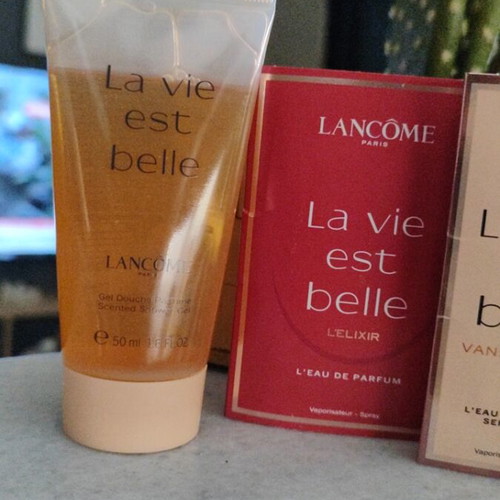 Lancome La Vie Est Belle gift set new, shower gel 50 ml