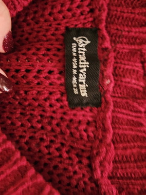 Stradivarius knitted sweater M used, red