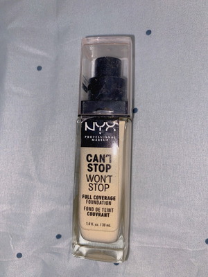 Nyx Can’t Stop Won’t Stop foundation used, shade pale