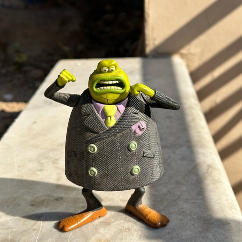 Le Frog collectible figure used from Flushed Away movie Mattel 2006