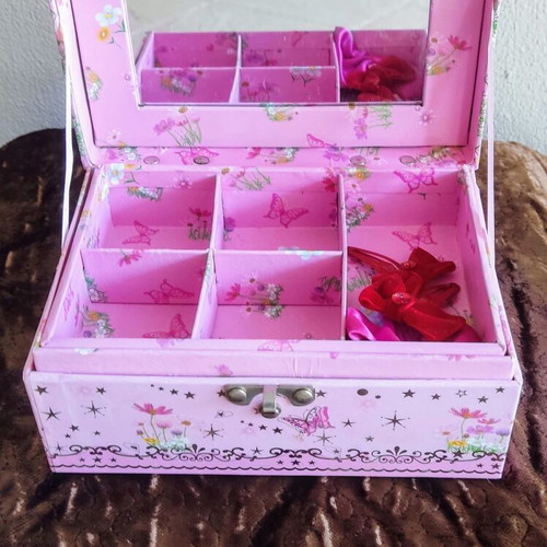 Pink jewelry box
