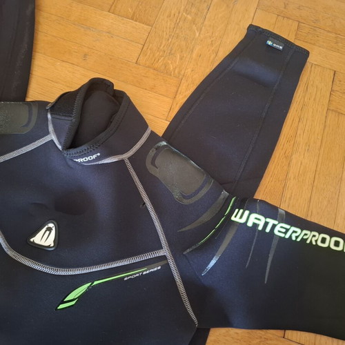 Wetsuit full body men's size small new