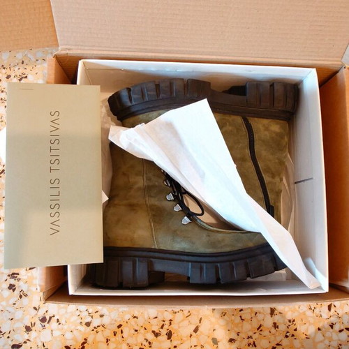 Vassilis Tsitsivas Edra boots green suede like new, size 37