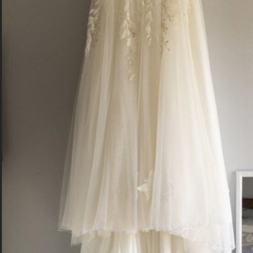 Wedding dress like new, size S-M, white/ivory, princess style