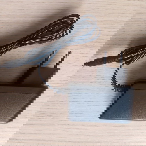 Адаптер 12V 1A модел RD 1201000-C55-HOG като нов