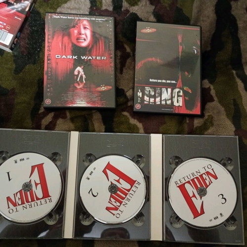 DVD packs with crime and horror movies like new, Criminal Minds missing disc