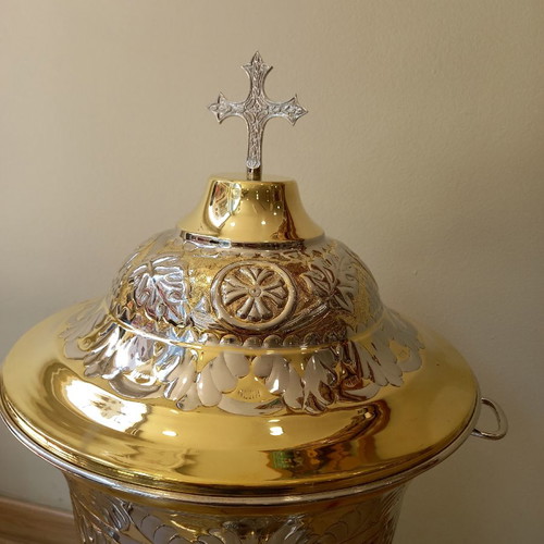 Bronze holy water container carved 77 cm with 2 taps new, 10 liters