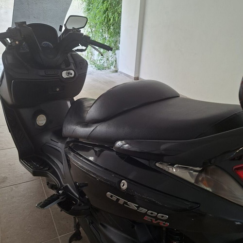 Sym GTS 300i EVO scooter, black, automatic