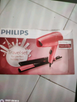 Σεσουάρ μαλλιών καινούργιο με 3 ψαλίδια