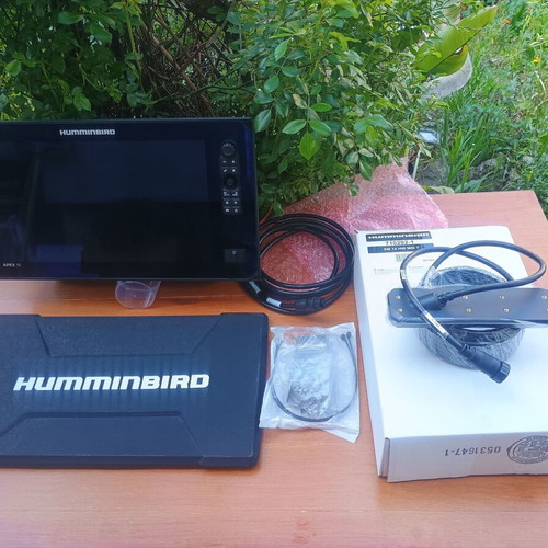Humminbird Apex 16 MEGA SI+ Chartplotter like new with XM 14 HW MSI T transducer