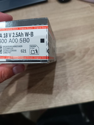 Bosch PBA 18V 2.5Ah W-B Battery, new