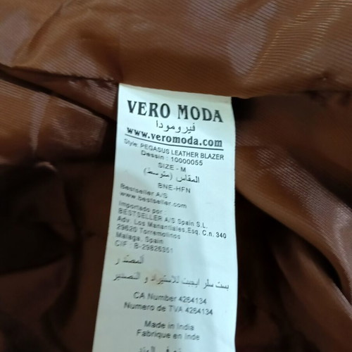 Vero Moda leather jacket like new, brown, with buttons and belt