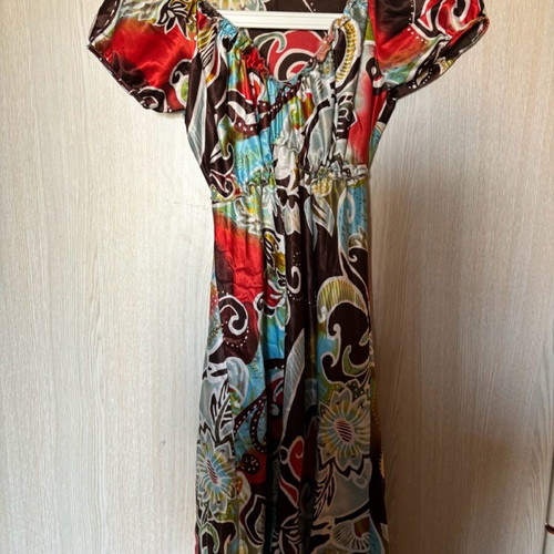 Dress used size M with thin belt at the waist