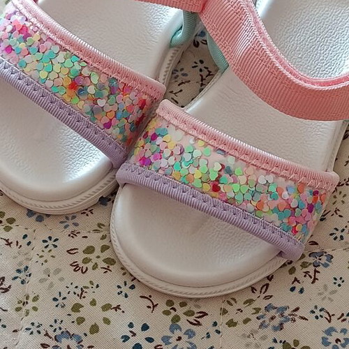 Children's summer sandals new, pastel colors with glitter detail