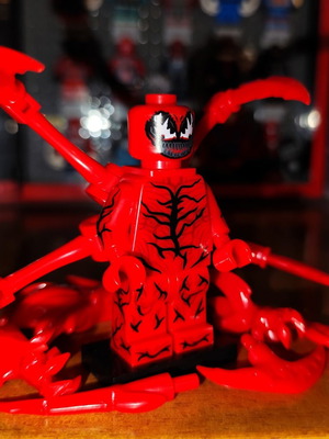 Carnage Marvel φιγούρα σαν καινούργιο με εξαρτήματα symbiote