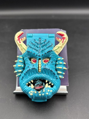 Bluebird Toys Mighty Max Pulverizes Sea Squirm Playset like new