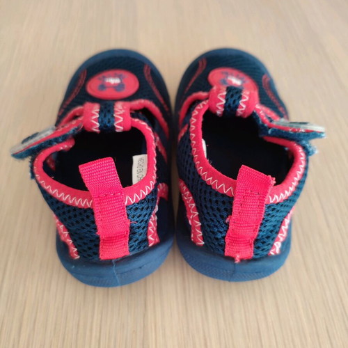 Tuc Tuc beach shoes used, size 23, blue and red