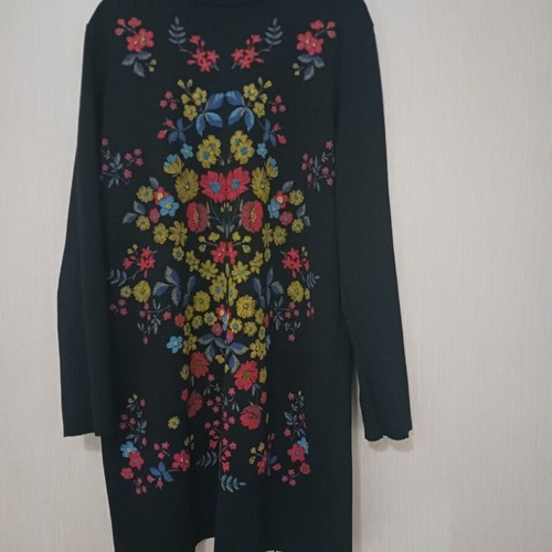Zara dress size L like new, black with multicolor floral pattern