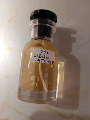 Yves Saint Laurent Libre Intense Eau de Parfum 30ml new