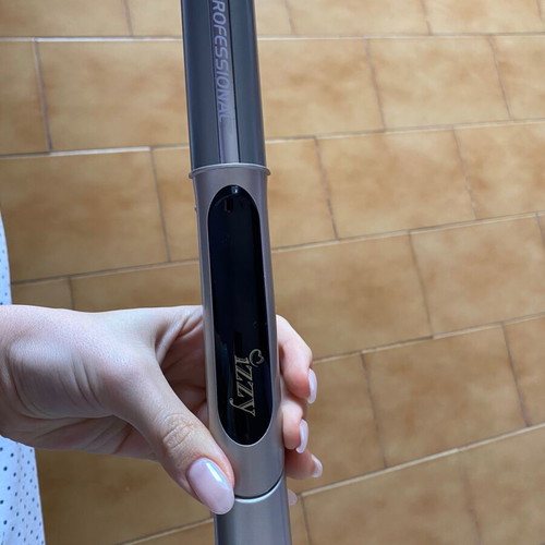 Hair straightener and curler used, excellent condition