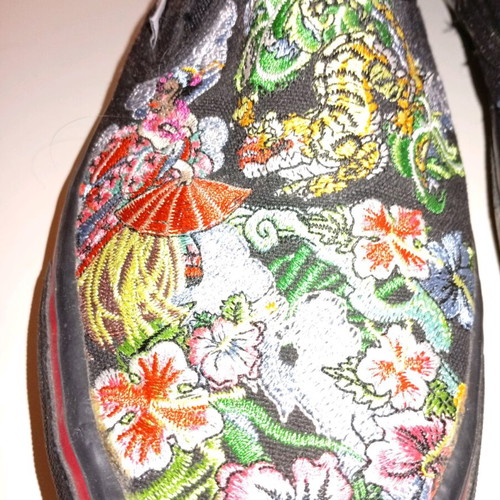 EVISU SLIP ON SHOES 41/42