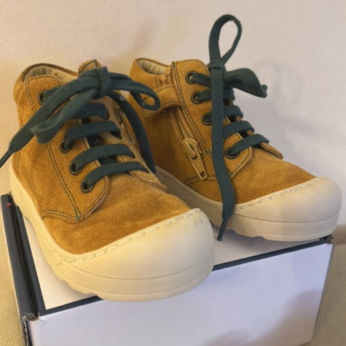 Falcotto leather boots like new, size 26, brown and yellow