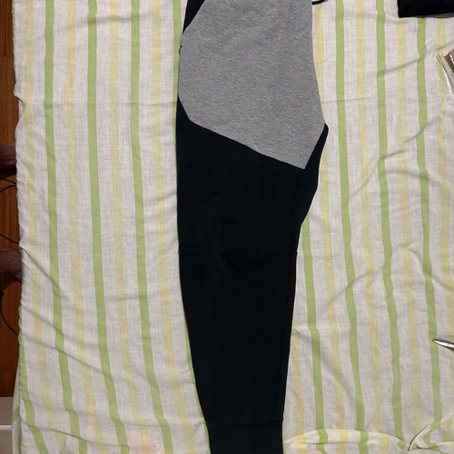 Nike Tech Fleece men's pants grey/black, size L