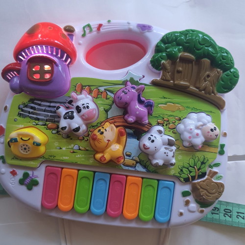 Musical toy like new