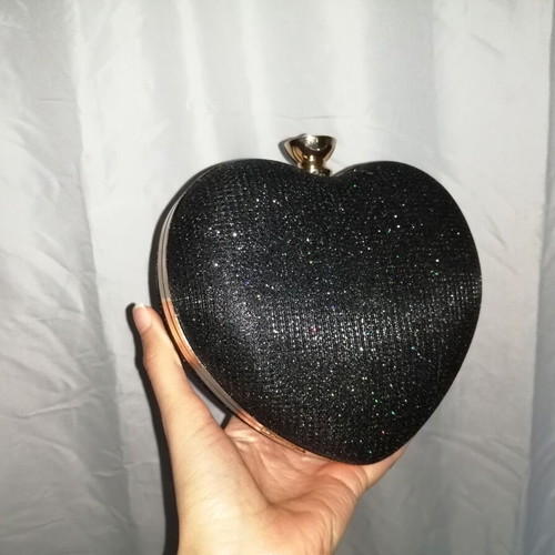 Elegant Heart-Shaped Shoulder Bag new, black
