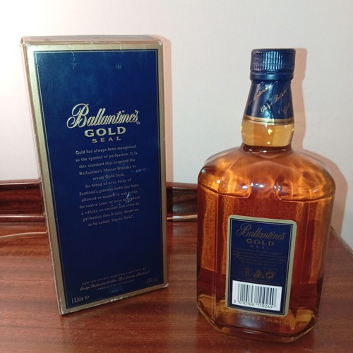 Ballantine’s Gold Seal 12 Years Old Special Reserve Whisky new, 1L with box