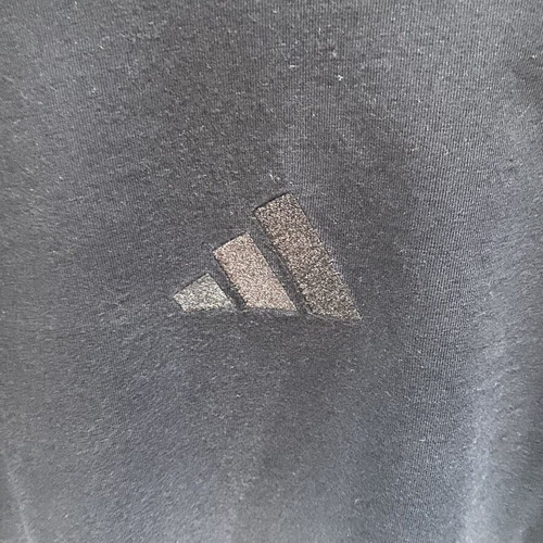 Adidas All SZN Dip-Dye Tee like new, black and grey, size M