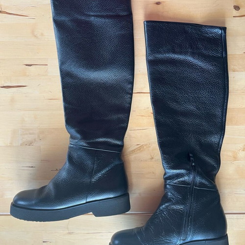 Vavoulas boots size 36 black leather used