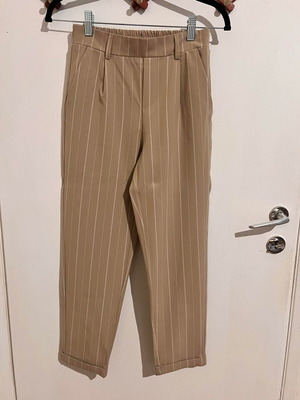 Stradivarius pants XS like new, beige with white stripes
