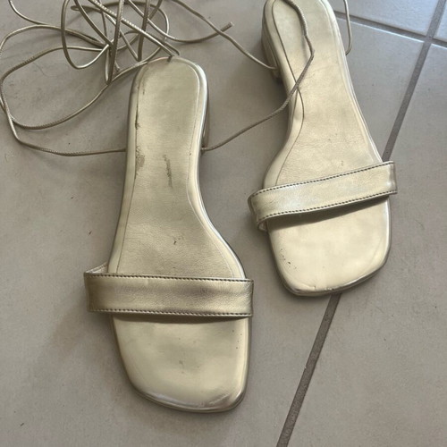 Chrysa sandals like new, gold color, size 38, platform style