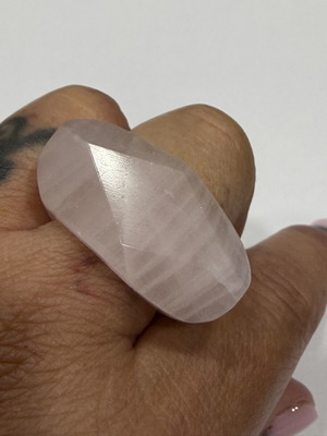 Ring with rose quartz new, size 18.4 mm
