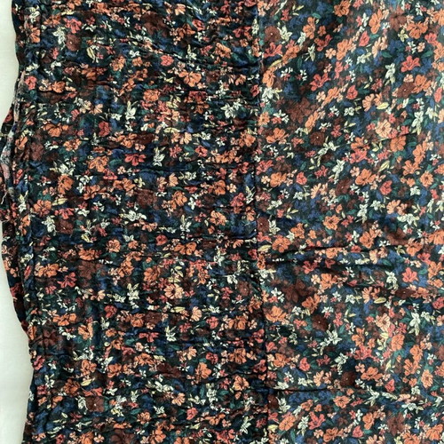 Floral shirt top Pull & Bear like new, size L, red multicolor