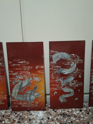 Triptych Chinese paintings like new with dragon design