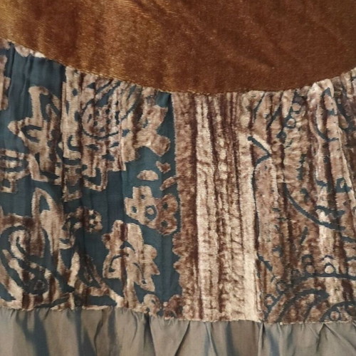 Maxi skirt Chicard new, size 48, brown velvet boho design