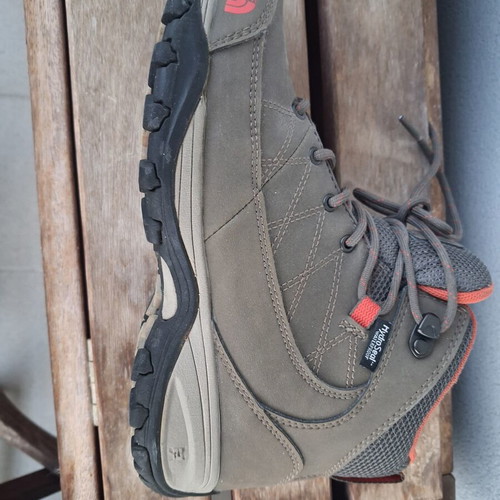 The North Face women's hiking boots size 38, brown