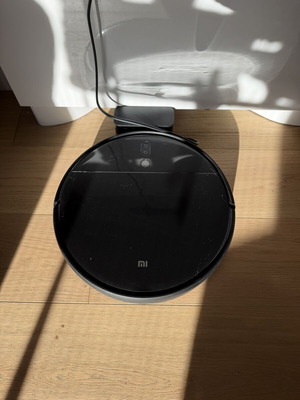 Xiaomi Mi Robot Vacuum Mop 2 Pro+ like new with box