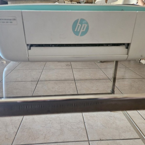 HP DeskJet Ink Advantage 3785 printer like new and LG screen 2010