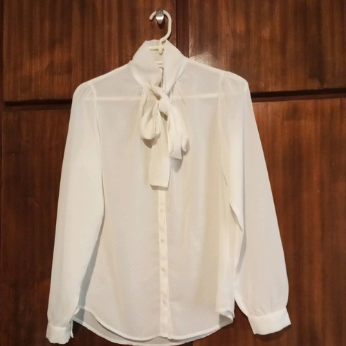 Vintage white shirt with neck tie like new, SUITEBLANCO