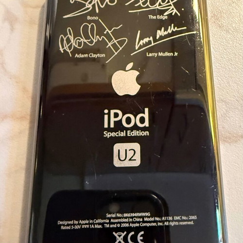 iPod 30GB U2 Special Edition used with Crystal Acoustics Soundbar
