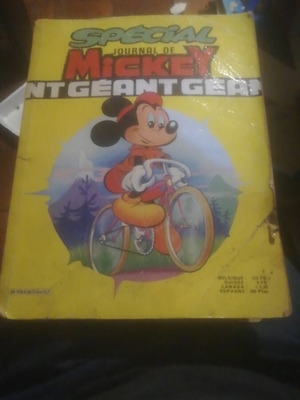 Special Journal de Mickey Géant comic used, French issue 1615 bis